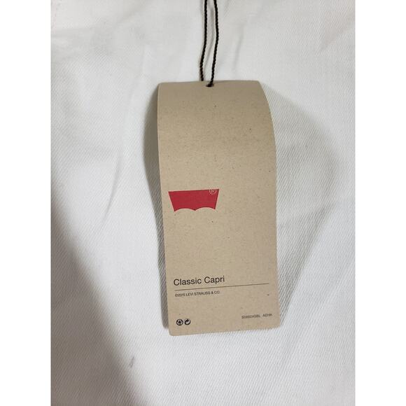 Levis Jeans Size 16 Womens White Pants Stretch Mid Rise Classic Capri Cuffed NWT - Picture 4 of 16